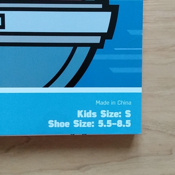 Star Wars The Mandalorian Baby Yoda Grogu 15 Days of Socks Advent Calendar - Picture 5 of 6